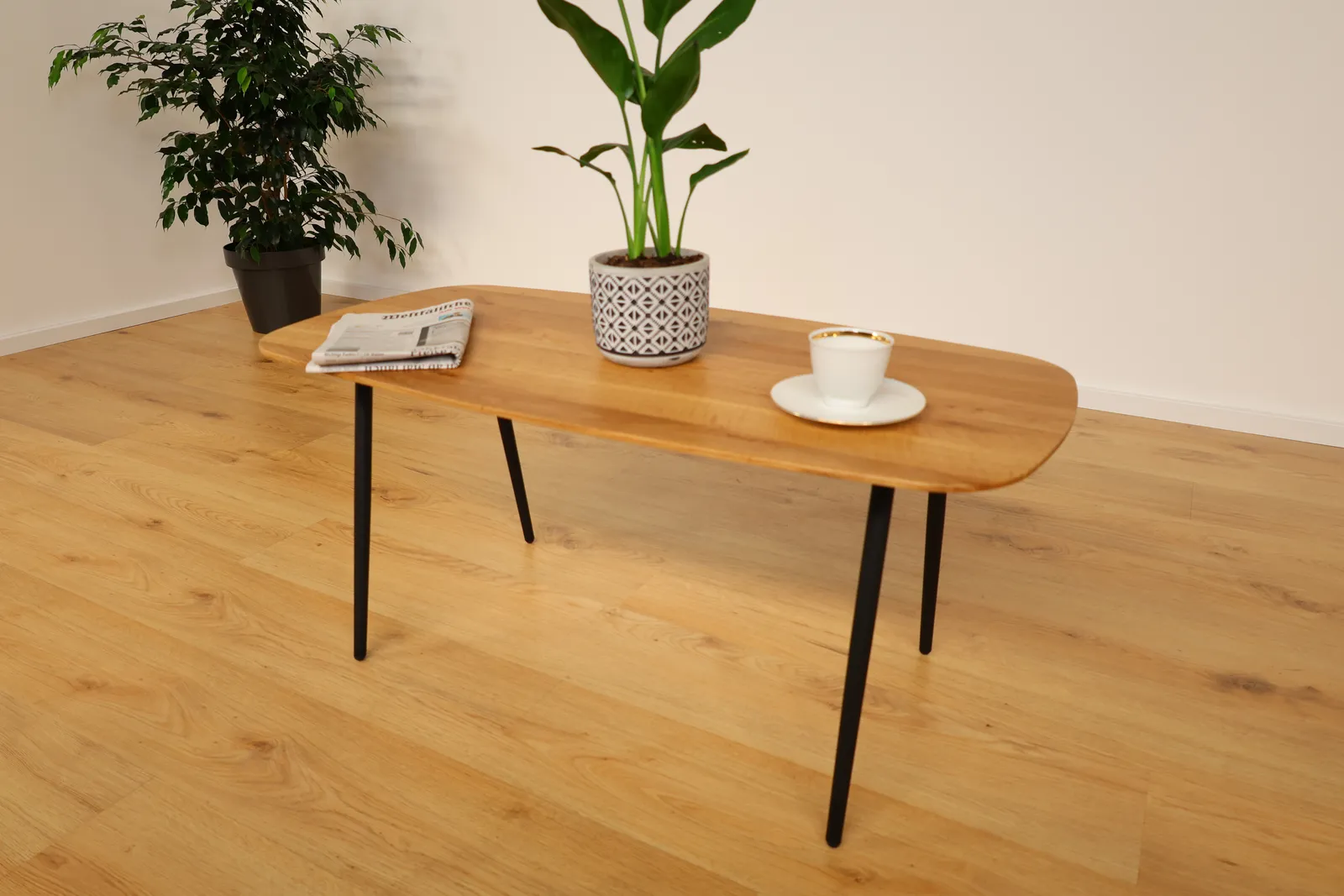 The Oslo European Oak Coffee Table with Tapered Legs – product view 3